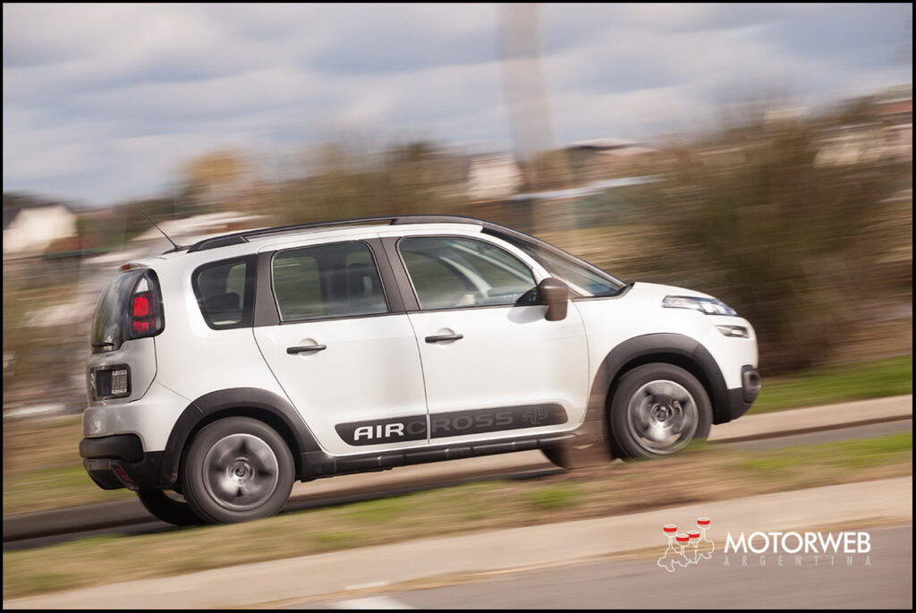 2016-08 TEST Citroen C3 Aircross Motorweb Argentina 057