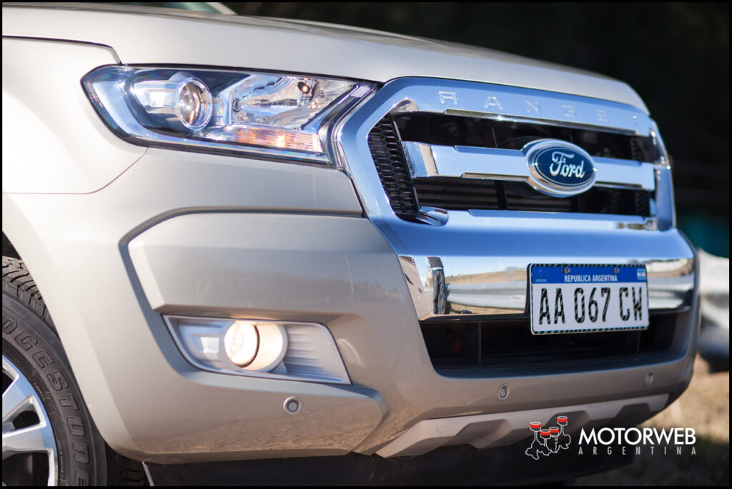 2016-09 TEST Ford Ranger LTD Motorweb Argentina 021