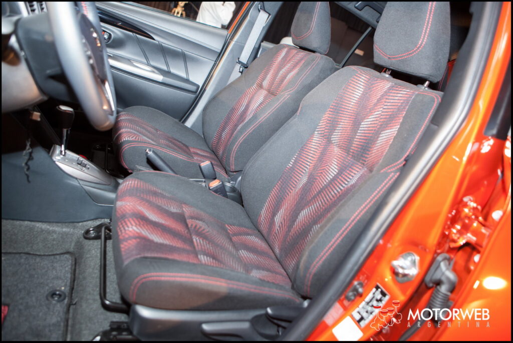 2016-10-12-lanz-toyota-yaris-motorweb-argentina-32