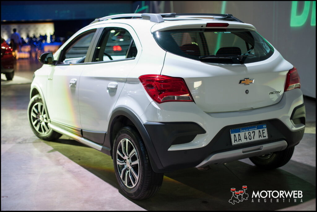 2016-10-4-lanz-chevrolet-onix-prisma-motorweb-argentina-048