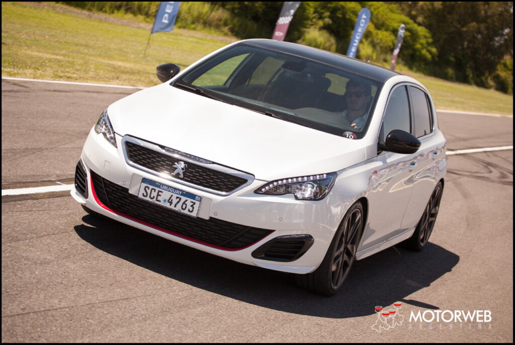 2016-11-lanz-peugeot-308-gti-motorweb-argentina-78