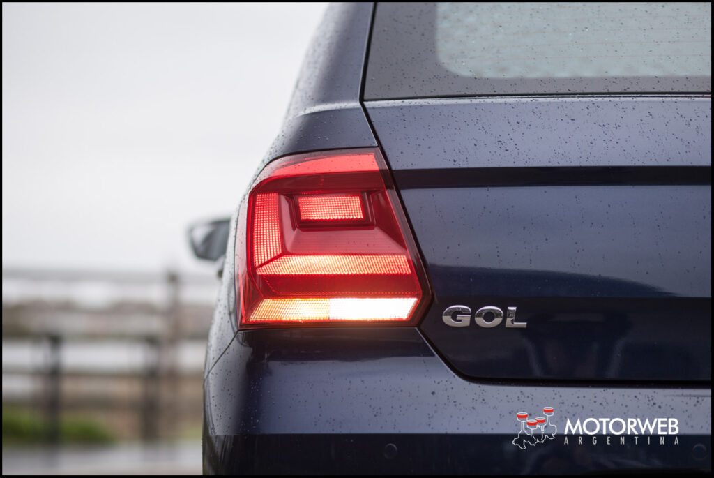 2016-11-test-volkswagen-gol-highline-motorweb-argentina-026